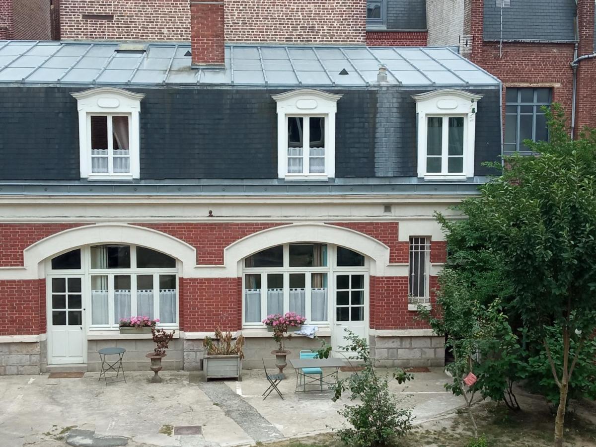 Au pied du Beffroi Lägenhet Arras Exteriör bild