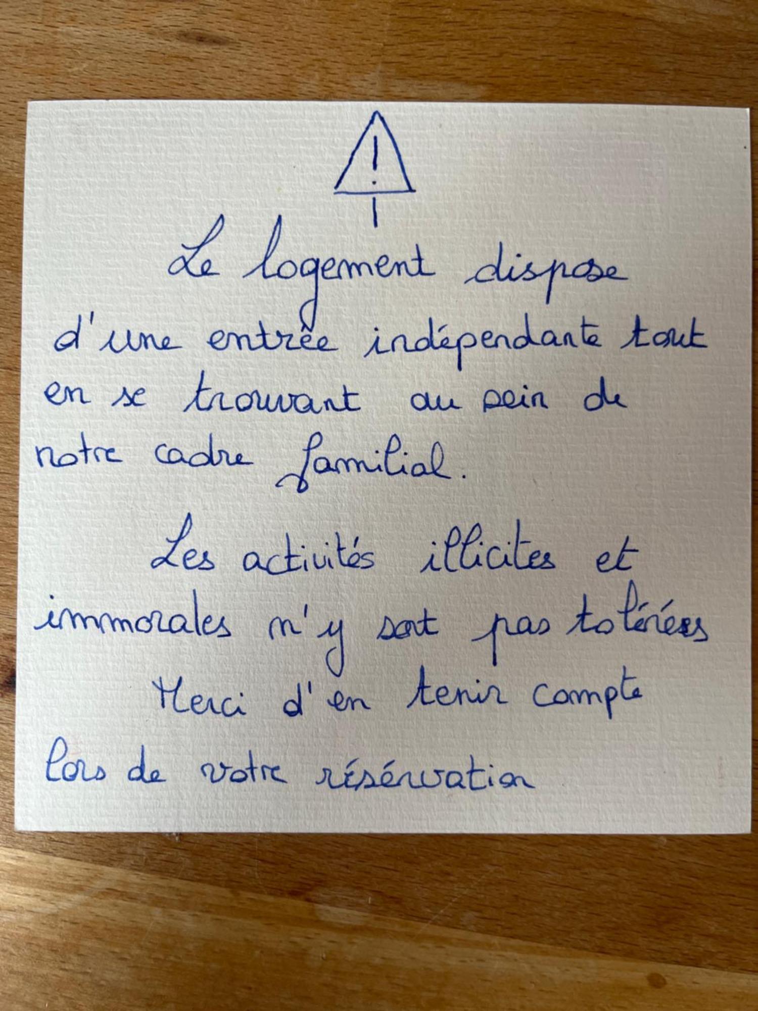 Au pied du Beffroi Lägenhet Arras Exteriör bild